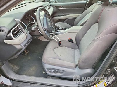 Zdjęcie 7 z 12 samochodu: 2018 TOYOTA CAMRY LE VIN:4T1B11HK9JU015944 - miniatura