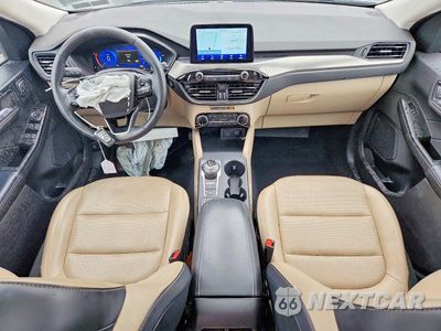 Zdjęcie 8 z 12 samochodu: 2022 FORD ESCAPE TITANIUM VIN:1FMCU9J95NUB59840 - miniatura