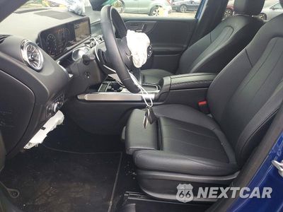 Zdjęcie 7 z 12 samochodu: 2025 MERCEDES-BENZ GLB 250 4MATIC VIN:W1N4M4HB9SW431738 - miniatura