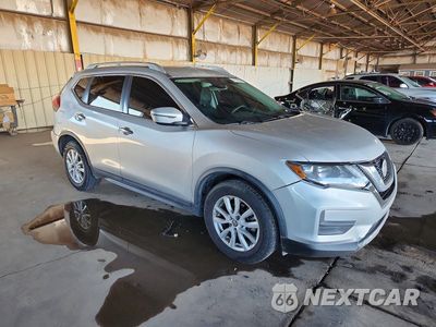 Czwarte zdjęcie samochodu z boku: 2019 NISSAN ROGUE SV VIN:KNMAT2MT1KP535991 - miniatura