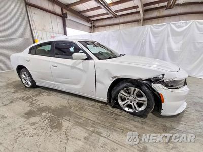 Czwarte zdjęcie samochodu z boku: 2022 DODGE CHARGER SXT VIN:2C3CDXBG9NH149535 - miniatura