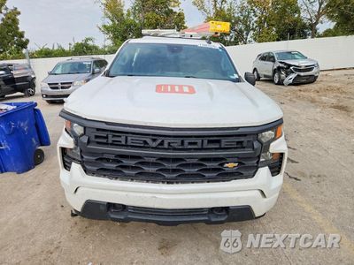 Piąte zdjęcie samochodu w środku: 2023 CHEVROLET SILVERADO K1500 CUSTOM VIN:3GCPDBEK1PG179843 - miniatura