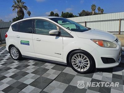 Czwarte zdjęcie samochodu z boku: 2013 FORD C-MAX SE VIN:1FADP5AU3DL524426 - miniatura