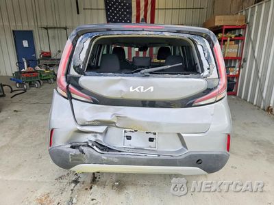 Zdjęcie 6 z 13 samochodu: 2023 KIA SOUL LX VIN:KNDJ23AU9P7888315 - miniatura