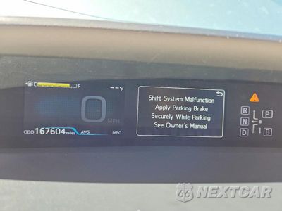 Zdjęcie 9 z 14 samochodu: 2016 TOYOTA PRIUS TWO VIN:JTDKBRFU8G3509571 - miniatura