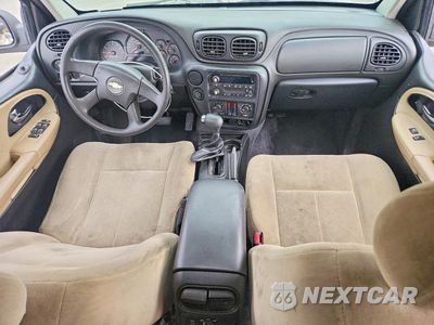 Zdjęcie 8 z 14 samochodu: 2005 CHEVROLET TRAILBLAZER LS VIN:1GNDS13S652176309 - miniatura