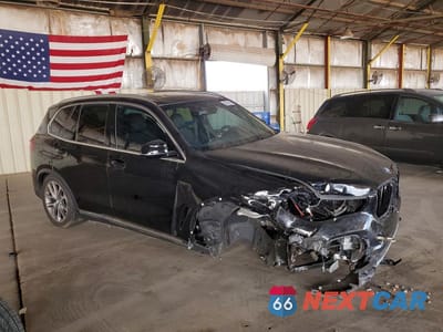 Czwarte zdjęcie samochodu z boku: 2021 BMW X5 SDRIVE 40I VIN:5UXCR4C06M9F02651 - miniatura