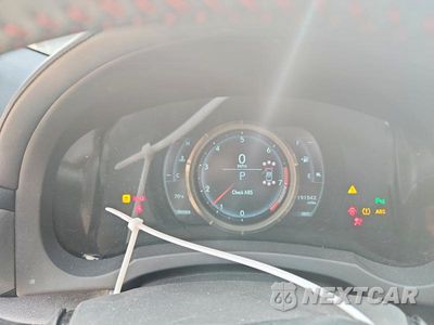 Zdjęcie 9 z 12 samochodu: 2015 LEXUS RC 350 VIN:JTHSE5BC9F5001446 - miniatura