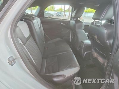 Zdjęcie 10 z 13 samochodu: 2014 FORD FOCUS ST VIN:1FADP3L91EL186264 - miniatura