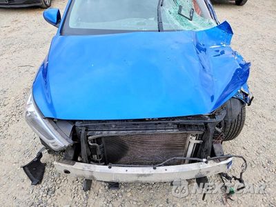 Zdjęcie 11 z 12 samochodu: 2018 HYUNDAI IONIQ BLUE VIN:KMHC65LC1JU071969 - miniatura