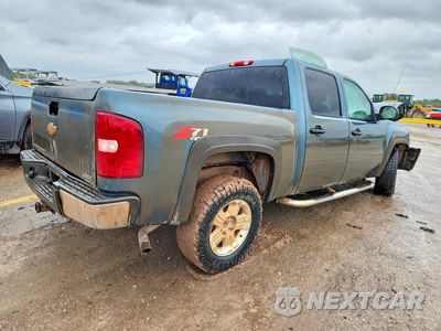 Trzecie zdjęcie samochodu z tyłu: 2010 CHEVROLET SILVERADO K1500 LT VIN:3GCRKSE39AG188580 - miniatura