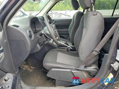 Zdjęcie 7 z 13 samochodu: 2015 JEEP PATRIOT SPORT VIN:1C4NJRBB2FD245079 - miniatura