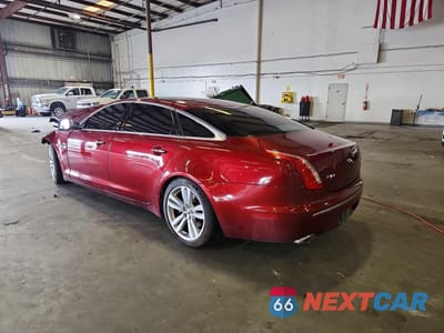 Drugie zdjęcie samochodu z przodu: 2012 JAGUAR XJL VIN:SAJWA2GB3CLV32132 - miniatura