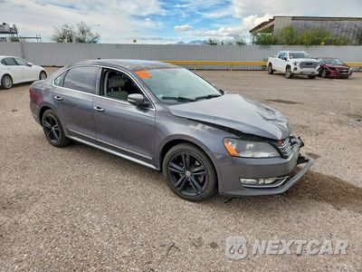 Czwarte zdjęcie samochodu z boku: 2013 VOLKSWAGEN PASSAT SE VIN:1VWBN7A33DC032857 - miniatura