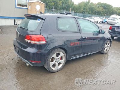 Trzecie zdjęcie samochodu z tyłu: 2010 VOLKSWAGEN GTI VIN:WVWFV7AJ9AW236544 - miniatura