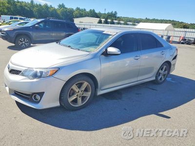 2014 TOYOTA CAMRY SE 4T1BF1FKXEU449316 - główne zdjęcie licytacji z USA - miniatura