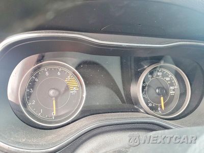 Zdjęcie 9 z 14 samochodu: 2019 JEEP CHEROKEE LIMITED VIN:1C4PJMDX3KD283452 - miniatura
