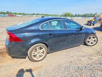 Trzecie zdjęcie samochodu z tyłu: 2014 VOLVO S60 T5 VIN:YV1612FS2E2290811 - miniatura