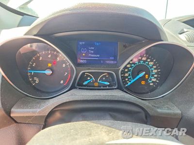 Zdjęcie 9 z 13 samochodu: 2015 FORD ESCAPE S VIN:1FMCU0F7XFUC10656 - miniatura