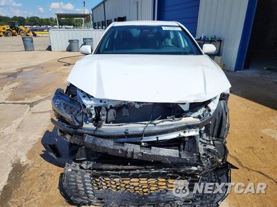 Piąte zdjęcie samochodu w środku: 2025 TOYOTA CAMRY SE VIN:4T1DAACK0SU098262 - miniatura