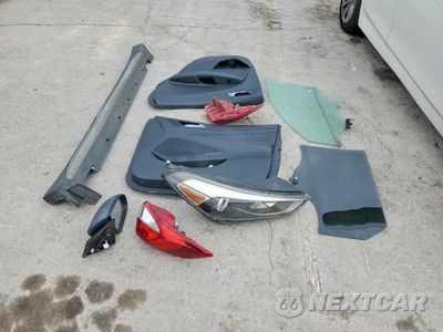 Zdjęcie 13 z 14 samochodu: 2017 HYUNDAI TUCSON SE VIN:KM8J33A44HU294291 - miniatura