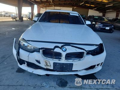 Piąte zdjęcie samochodu w środku: 2013 BMW 328 I SULEV VIN:WBA3C1C51DF435630 - miniatura