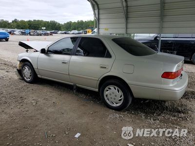 Drugie zdjęcie samochodu z przodu: 2000 TOYOTA CAMRY LE VIN:4T1BG22K7YU642293 - miniatura