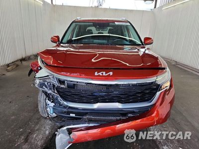 Piąte zdjęcie samochodu w środku: 2023 KIA SELTOS S VIN:KNDEU2AA4P7420519 - miniatura