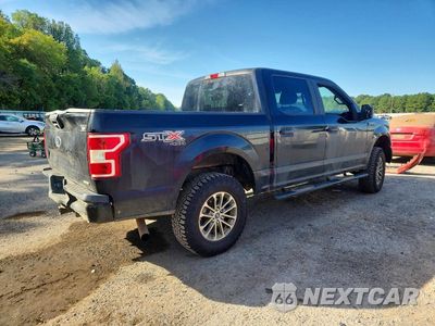 Trzecie zdjęcie samochodu z tyłu: 2019 FORD F150 SUPERCREW VIN:1FTEW1E46KKF15582 - miniatura