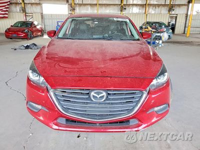 Piąte zdjęcie samochodu w środku: 2018 MAZDA 3 TOURING VIN:3MZBN1L38JM256565 - miniatura