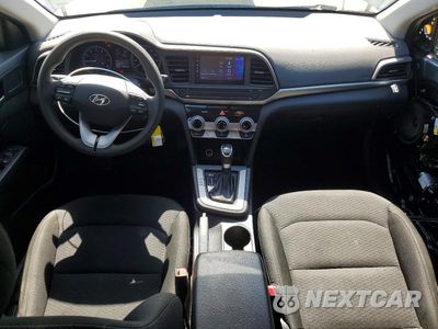 Zdjęcie 8 z 13 samochodu: 2019 HYUNDAI ELANTRA SE VIN:5NPD74LF7KH457494 - miniatura