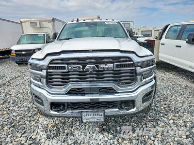 Piąte zdjęcie samochodu w środku: 2025 RAM 5500 VIN:3C7WRNBL9SG584856 - miniatura