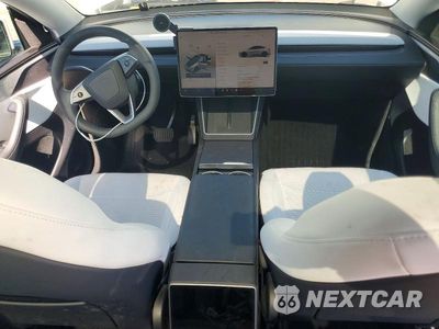 Zdjęcie 8 z 12 samochodu: 2026 TESLA MODEL Y VIN:7SAYGDED3TF428770 - miniatura