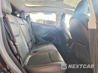 Zdjęcie 11 z 13 samochodu: 2026 TESLA MODEL Y VIN:7SAYGDED5TF382469 - miniatura