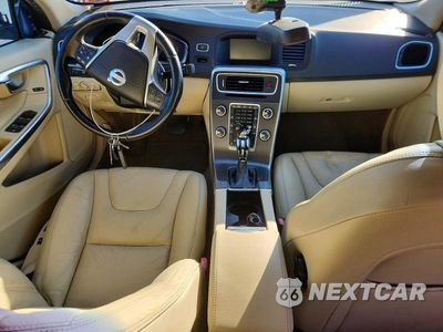 Zdjęcie 8 z 13 samochodu: 2014 VOLVO S60 T5 VIN:YV1612FS8E1287529 - miniatura