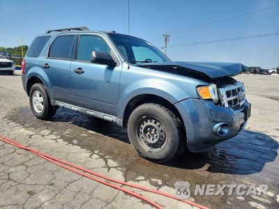 Czwarte zdjęcie samochodu z boku: 2012 FORD ESCAPE XLT VIN:1FMCU0D74CKC73469 - miniatura