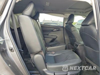 Zdjęcie 11 z 13 samochodu: 2023 TOYOTA HIGHLANDER XLE VIN:5TDKDRBH7PS504072 - miniatura