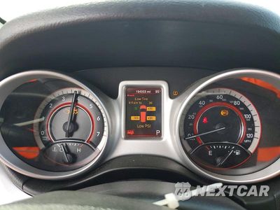 Zdjęcie 9 z 13 samochodu: 2014 DODGE JOURNEY SXT VIN:3C4PDCBG1ET112346 - miniatura