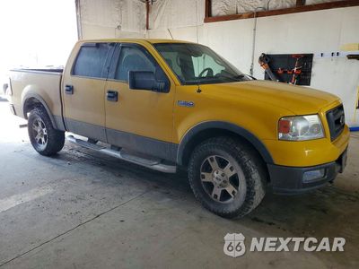 Czwarte zdjęcie samochodu z boku: 2004 FORD F150 SUPERCREW VIN:1FTPW14574KB93220 - miniatura