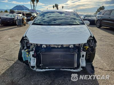 Piąte zdjęcie samochodu w środku: 2015 TOYOTA PRIUS TWO VIN:JTDKN3DU6F1990549 - miniatura
