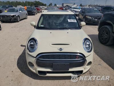 Piąte zdjęcie samochodu w środku: 2020 MINI COOPER S VIN:WMWXU9C07L2L56292 - miniatura