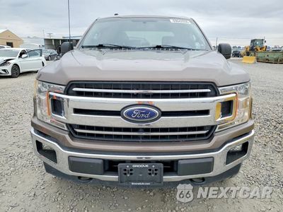 Piąte zdjęcie samochodu w środku: 2018 FORD F150 SUPERCREW VIN:1FTEW1EP6JKF78190 - miniatura