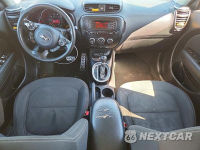Zdjęcie 8 z 12 samochodu: 2014 KIA SOUL BASE VIN:KNDJN2A2XE7053465 - miniatura