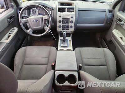 Zdjęcie 8 z 13 samochodu: 2010 FORD ESCAPE XLT VIN:1FMCU0DG9AKA01609 - miniatura