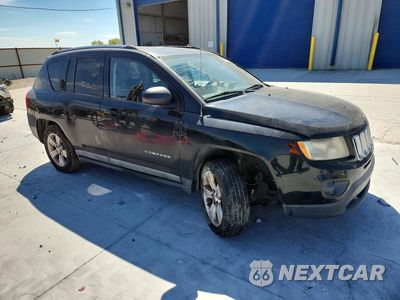 Czwarte zdjęcie samochodu z boku: 2012 JEEP COMPASS SPORT VIN:1C4NJCBA0CD502501 - miniatura