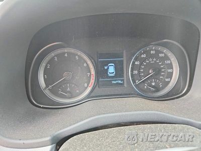 Zdjęcie 9 z 14 samochodu: 2018 HYUNDAI KONA SEL VIN:KM8K6CAA2JU082237 - miniatura