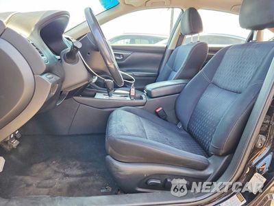 Zdjęcie 7 z 12 samochodu: 2017 NISSAN ALTIMA 2.5 SV VIN:1N4AL3AP8HC204845 - miniatura