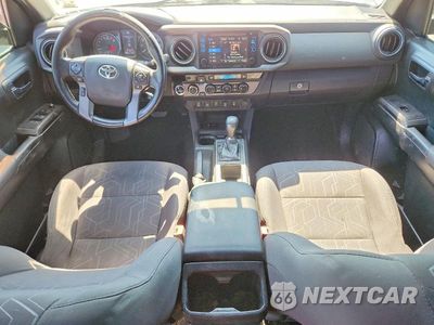 Zdjęcie 8 z 12 samochodu: 2017 TOYOTA TACOMA TRD OFF-ROAD VIN:3TMCZ5AN9HM097654 - miniatura