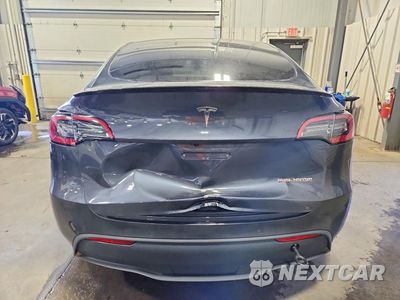 Zdjęcie 6 z 12 samochodu: 2022 TESLA MODEL Y VIN:7SAYGDEF4NF462981 - miniatura