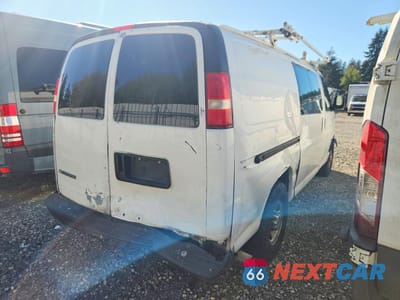 Trzecie zdjęcie samochodu z tyłu: 2007 CHEVROLET EXPRESS G3500 VIN:1GCHG35U671175028 - miniatura